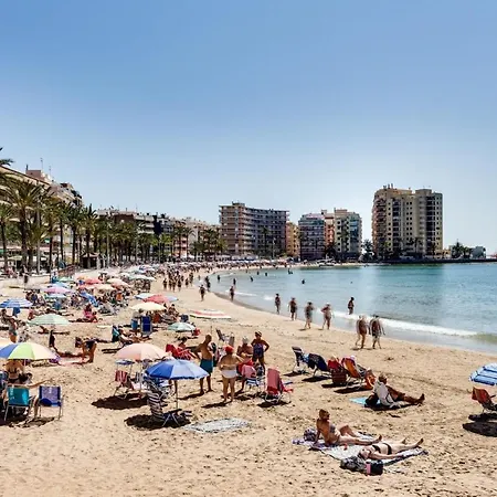 Playa Del Cura With 2 Bedrooms *