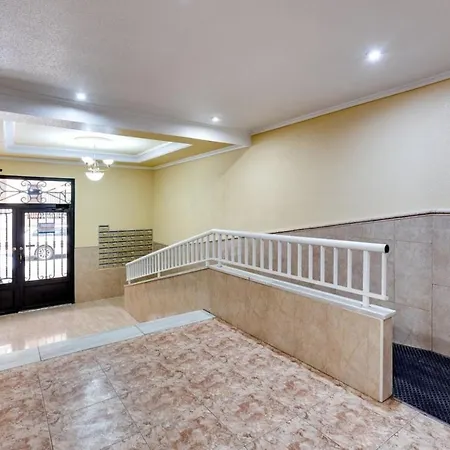 Playa Del Cura With 2 Bedrooms Apartment Torrevieja